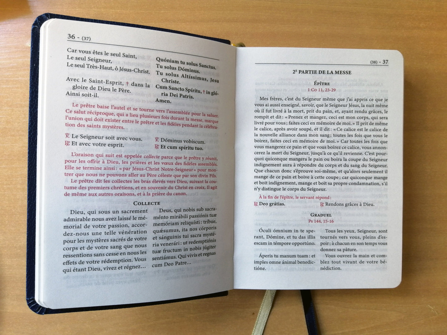 Le Livre bleu - Prières - Cantiques - Exercices spirituels de saint Ignace